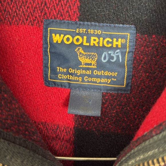 Woolrich jacket! - Picture 2 of 4